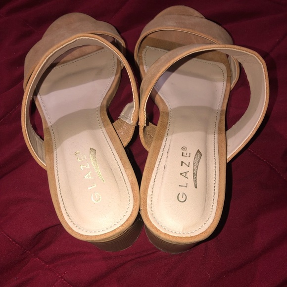 Heels - Picture 4 of 6